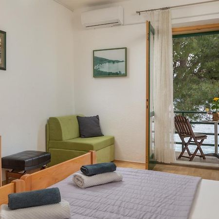 Pine And Sunshine Apartments Podgora Eksteriør billede
